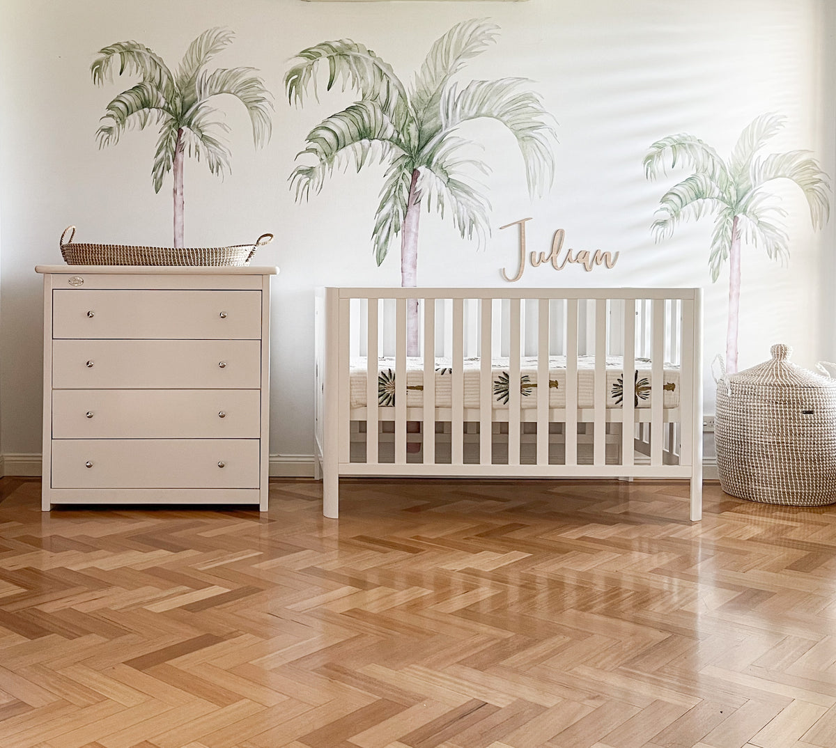 Modern Cot with Chest – Cloud Baby Bedrooms