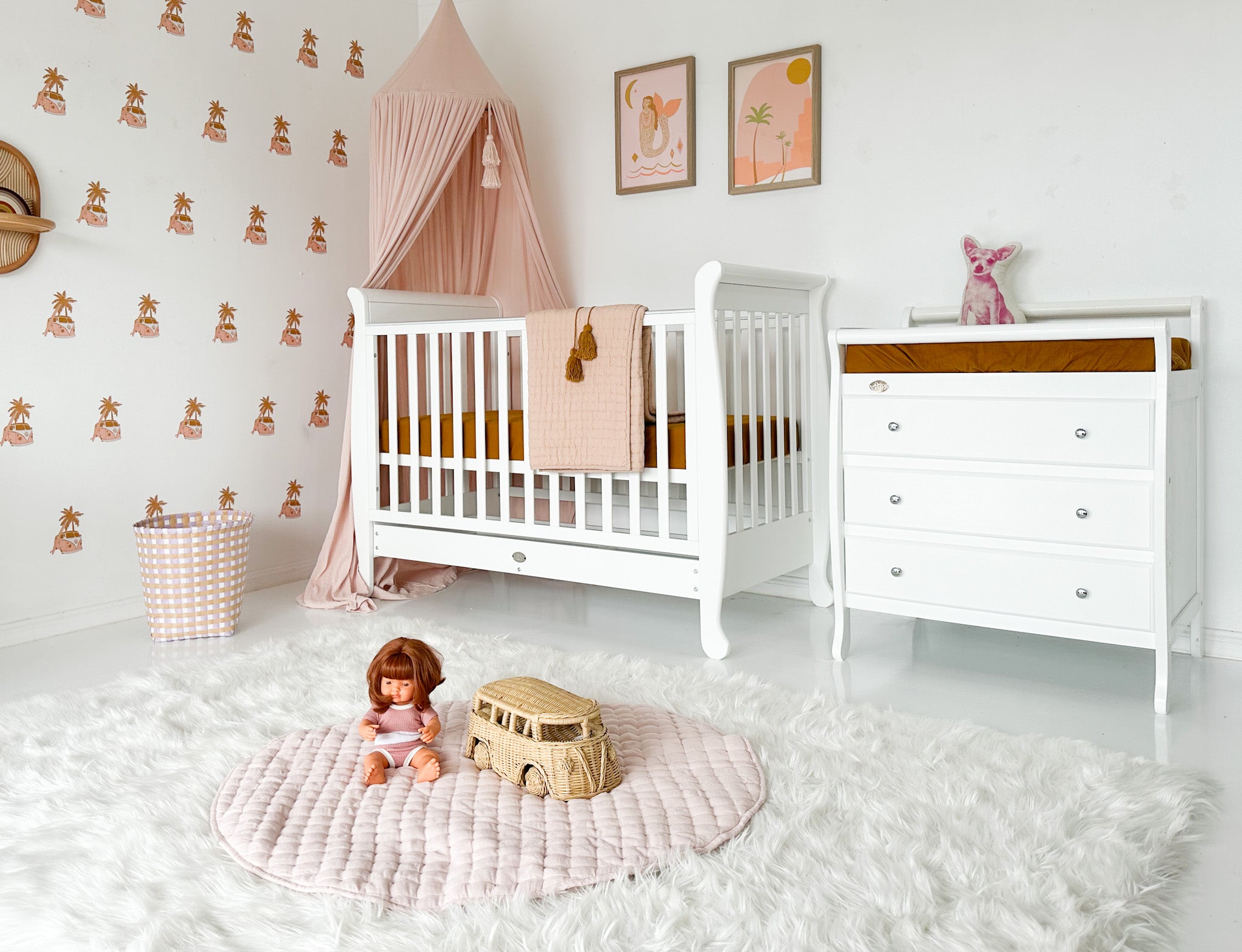 in Sleigh Cot (Fixed Front Rail) with Change Table – Cloud