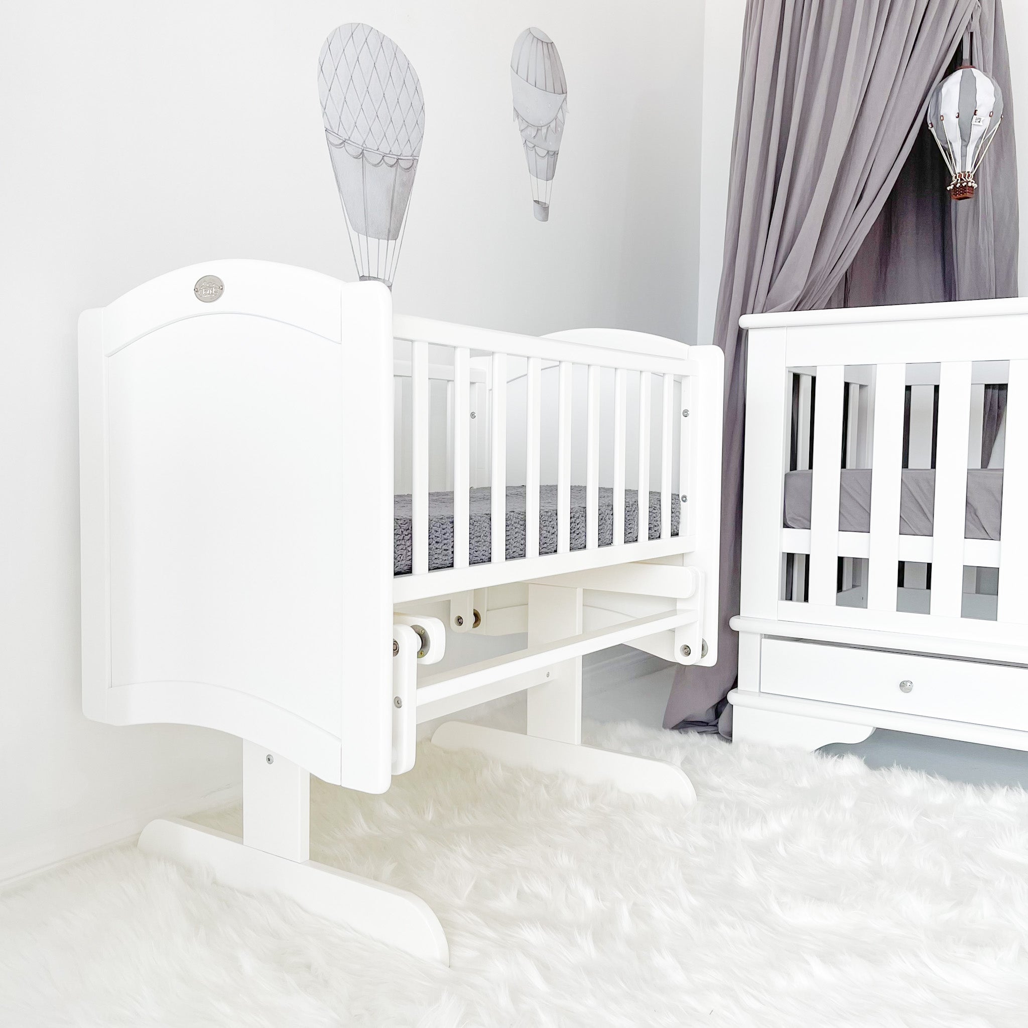 Contemporary Cot with 4 Drawer Chest and Rocking Cradle